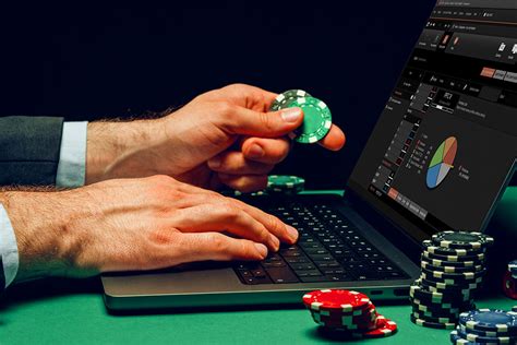 tracker poker gratuit.